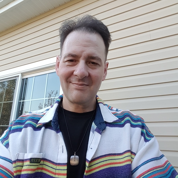 Meet your Posher, David - Picture 1 of 1